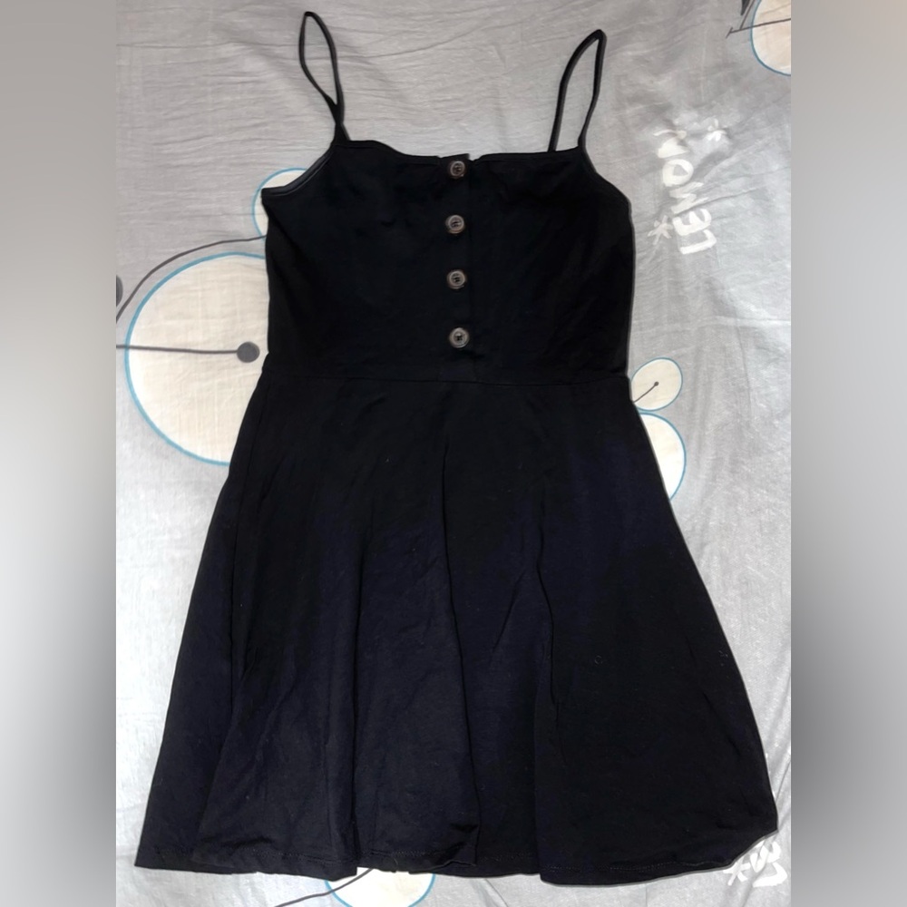 *Spaghetti Strap Black Dress